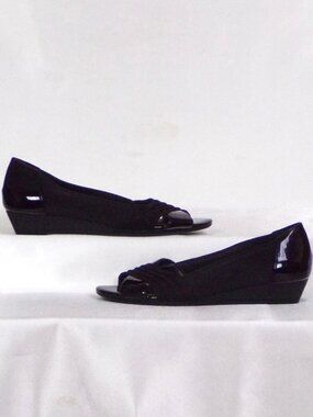 AUBREY LYNN size 7.5M AL-CALEIGH black low wedge-heel open-toe comfort shoes